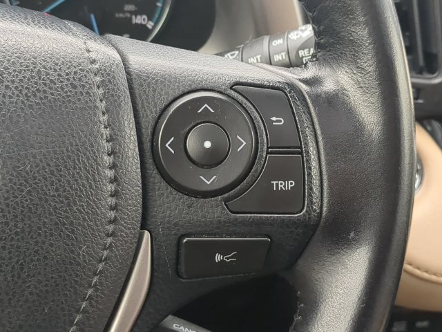 Used 2017 Toyota RAV4 XLE w/ All Weather Liner Package AWD/4WD image 29