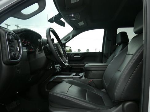 Certified 2022 Chevrolet Silverado 1500 LTZ w/ Z71 Off-Road Package AWD/4WD image 22