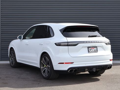 Certified 2023 Porsche Cayenne Turbo S AWD/4WD image 3