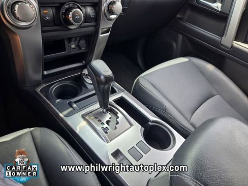 Used 2024 Toyota 4Runner TRD Sport AWD/4WD image 25