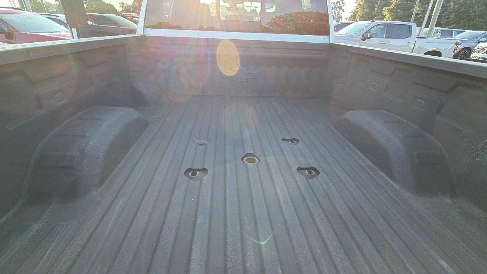 Used 2020 Chevrolet Silverado 3500 LTZ AWD/4WD image 13
