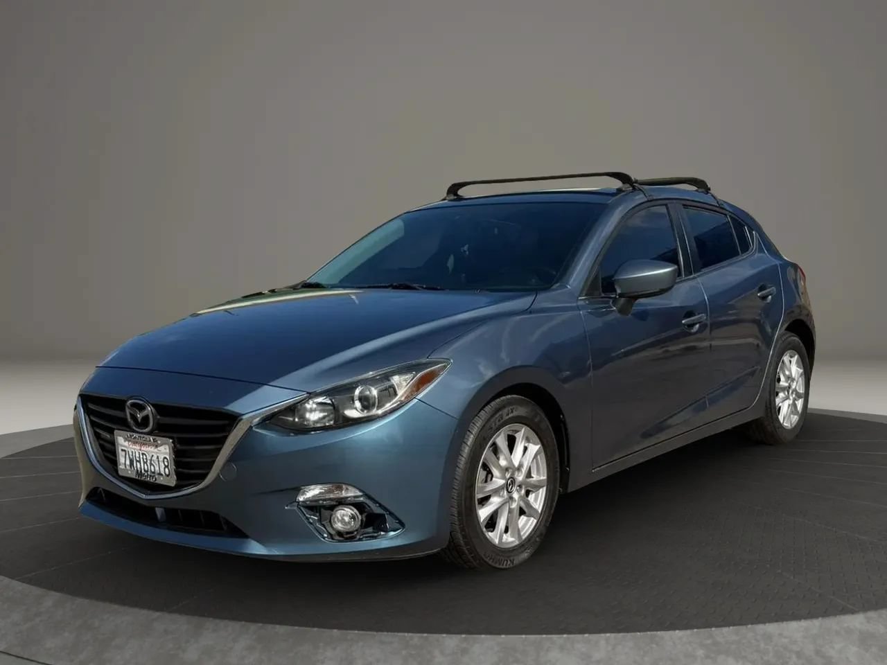 Used 2016 MAZDA MAZDA3 i Touring FWD image 1
