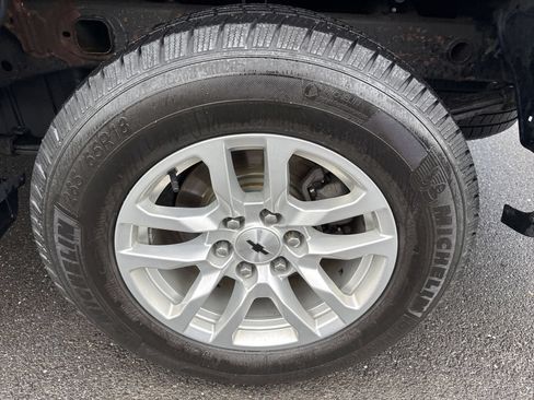 Used 2019 Chevrolet Silverado 1500 RST w/ All-Star Edition AWD/4WD image 10