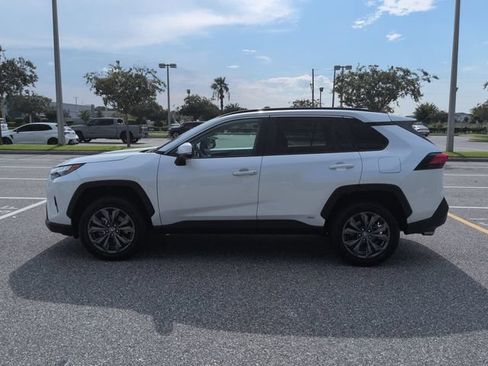 Certified 2023 Toyota RAV4 XLE Premium AWD/4WD image 7