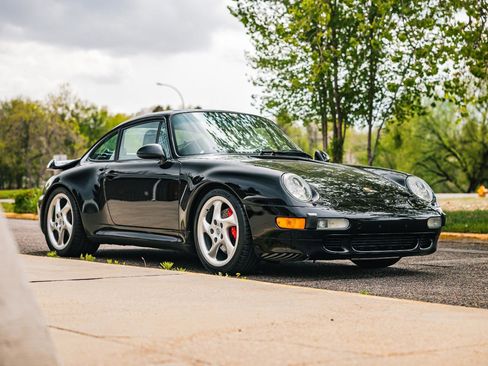 Used 1996 Porsche 911 Turbo RWD image 17