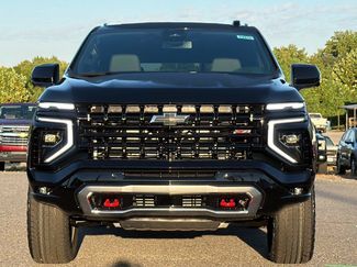 New 2026 Chevrolet Tahoe Z71 w/ Comfort Package AWD/4WD video 2