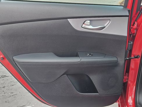Used 2024 Kia Forte LXS FWD image 22