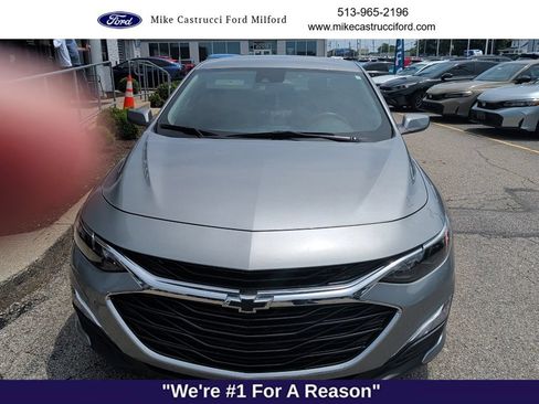 Used 2024 Chevrolet Malibu RS FWD image 3