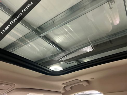 Used 2023 Lincoln Aviator Reserve w/ Equipment Group 201A image 28