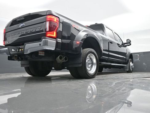 Used 2022 Ford F450 Lariat w/ FX4 Off-Road Package image 30