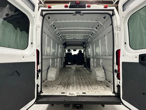 Used 2022 RAM ProMaster 3500 w/ Premium Convenience Group (B) image 40