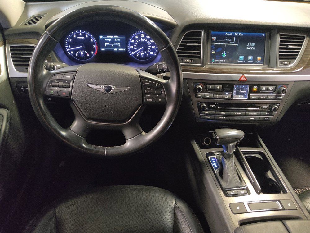 Used 2018 Genesis G80 3.8 RWD image 22