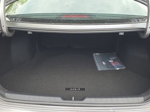 New 2026 Kia K4 FWD image 10