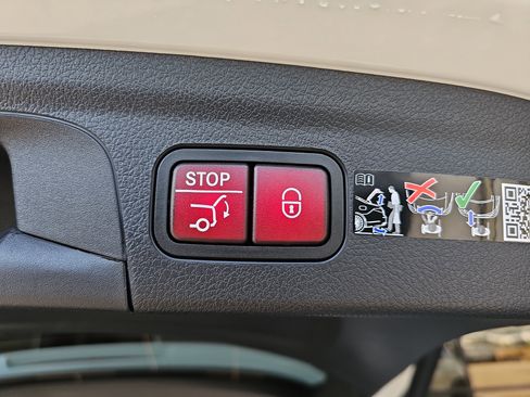 New 2026 Mercedes-Benz GLE 63 AMG S image 15