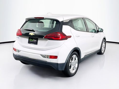 Used 2017 Chevrolet Bolt LT image 9