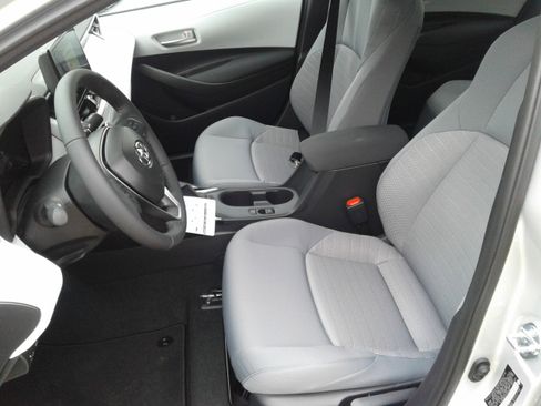 New 2026 Toyota Corolla SE image 5