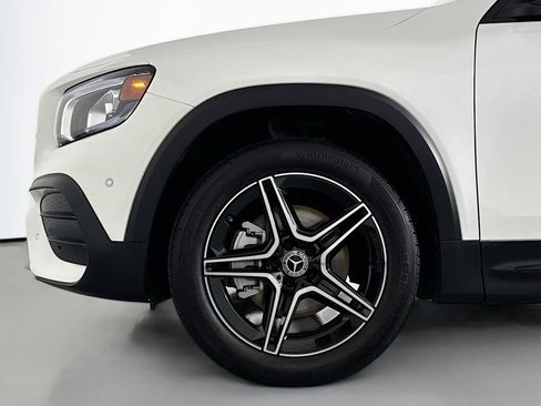 Certified 2023 Mercedes-Benz GLB 250 image 10