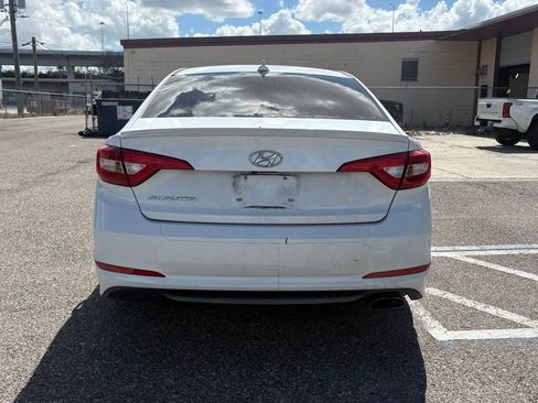 Used 2015 Hyundai Sonata SE w/ Option Group 09 image 4
