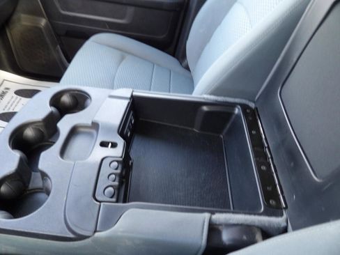 Used 2019 RAM 1500 Tradesman AWD/4WD image 25