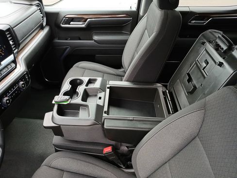 Certified 2025 Chevrolet Silverado 1500 LT AWD/4WD image 25