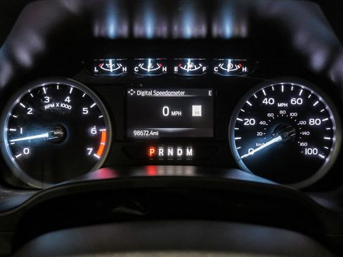 Used 2022 Ford F250 XLT w/ Black Appearance Package AWD/4WD image 18