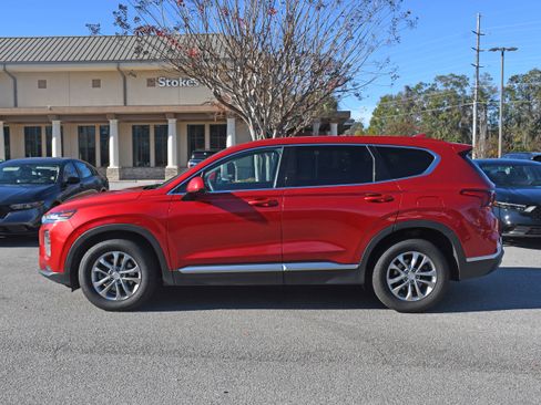 Used 2020 Hyundai Santa Fe SEL image 2