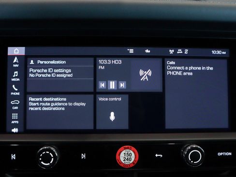 Certified 2025 Porsche Macan T image 23