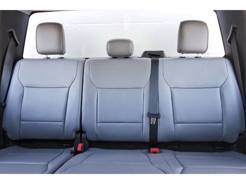 Used 2023 Ford F250 XL image 13