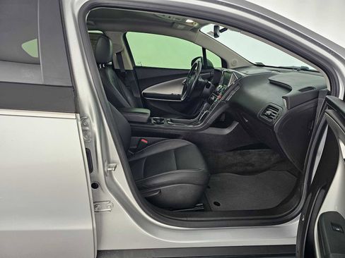 Used 2014 Chevrolet Volt Premium w/ Premium Trim Package image 10