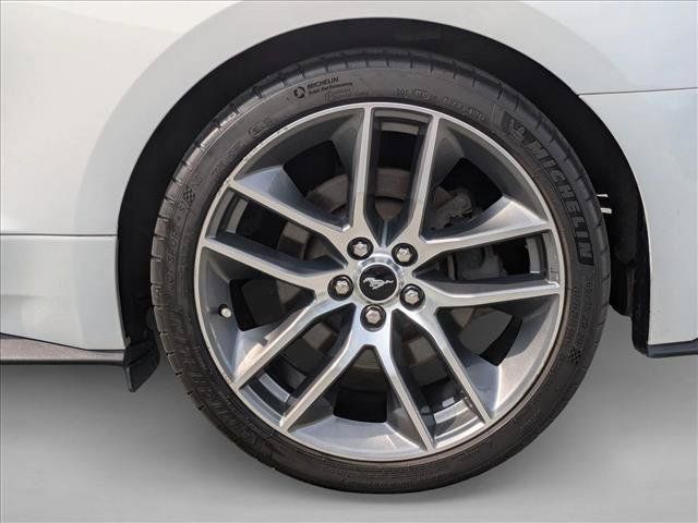 Used 2016 Ford Mustang GT Premium w/ Equipment Group 401A RWD image 23