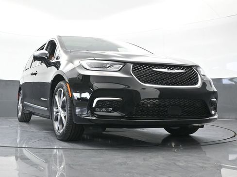 New 2026 Chrysler Pacifica Pinnacle image 73