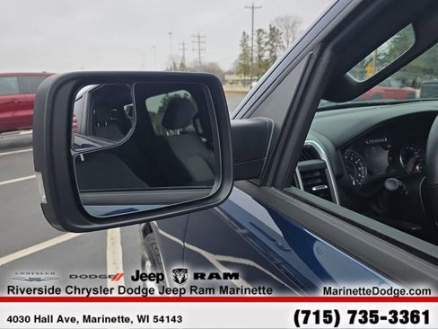 Used 2022 RAM 1500 Big Horn AWD/4WD image 6