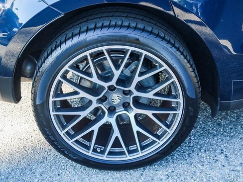 Used 2020 Porsche Macan S image 12