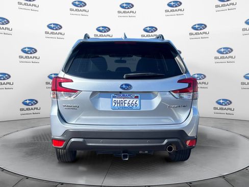 Used 2023 Subaru Forester Limited AWD/4WD image 5