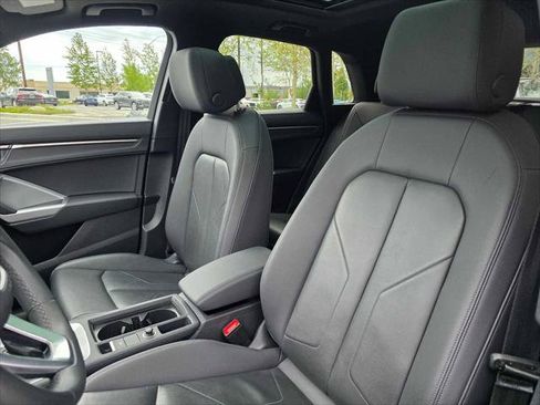 Used 2025 Audi Q3 2.0T Premium AWD/4WD image 21