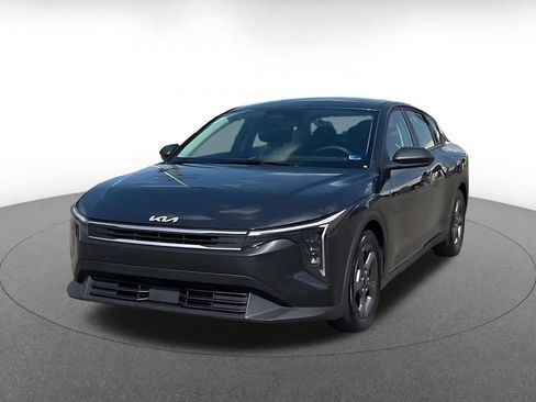 Used 2025 Kia K4 FWD image 7