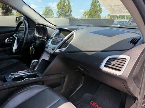 Used 2014 GMC Terrain SLT w/ Chrome Appearance Package AWD/4WD image 19