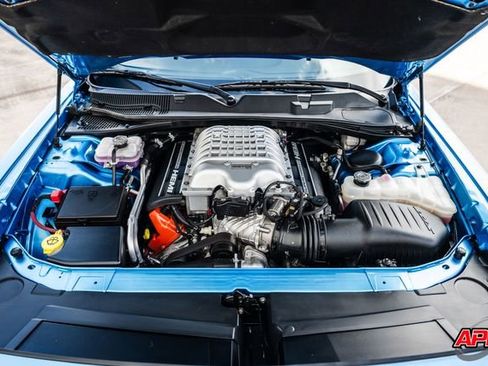 Used 2015 Dodge Challenger SRT Hellcat image 28