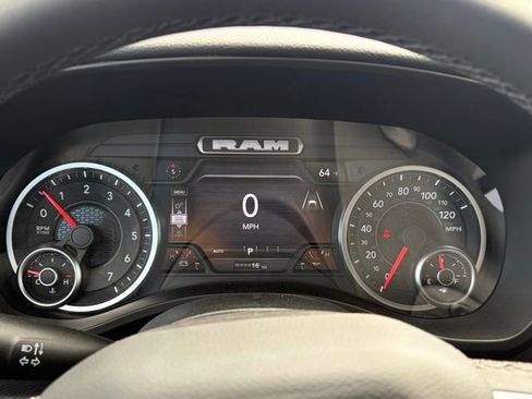 New 2026 RAM 1500 Big Horn AWD/4WD image 19