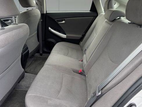 Used 2014 Toyota Prius Two image 9