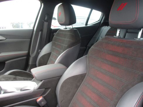 Used 2025 Dodge Hornet R/T w/ R/T Plus Package image 15