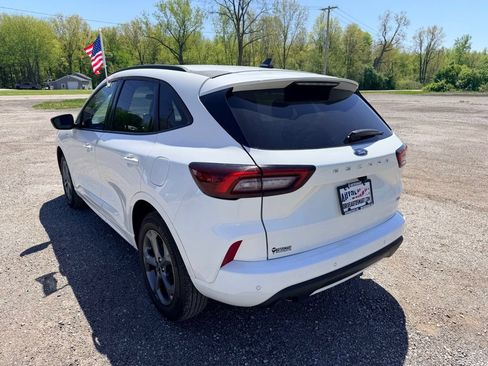 Used 2024 Ford Escape ST-Line w/ Equipment Group 301A FWD image 5