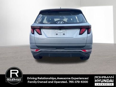 Used 2022 Hyundai Tucson SE w/ Cargo Package image 8