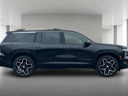 New 2026 Chevrolet Traverse High Country AWD/4WD image 3