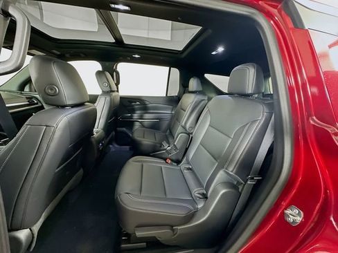 New 2026 Chevrolet Traverse LT w/ Sun and Wheel Package image 26