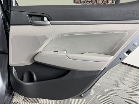 Used 2018 Hyundai Elantra SEL w/ Cargo Package image 39