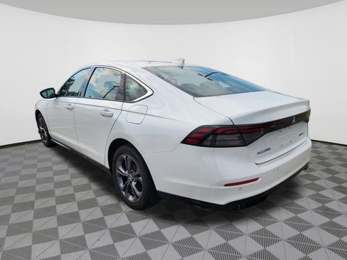 Certified 2024 Honda Accord EX-L image 3
