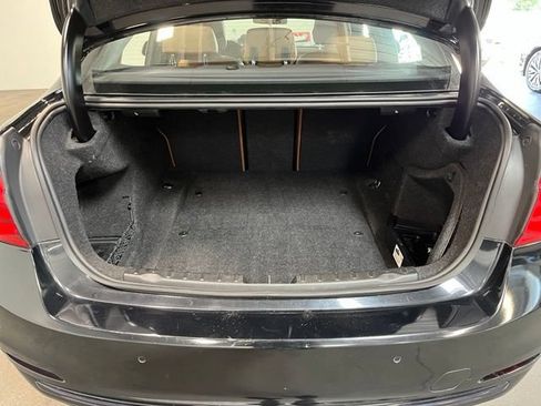 Used 2016 BMW 328i Sedan RWD image 16