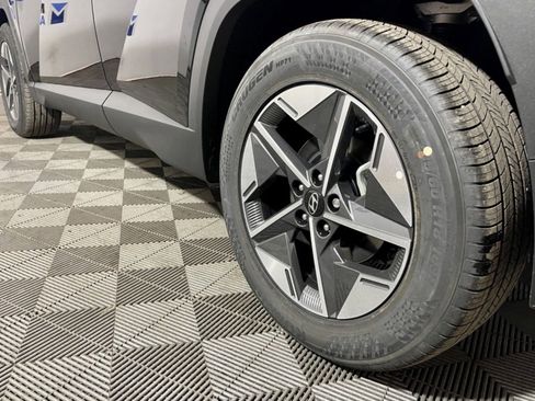 Used 2025 Hyundai Tucson SEL image 8