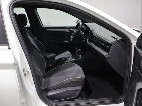 Used 2025 Volkswagen Jetta Sport FWD image 22